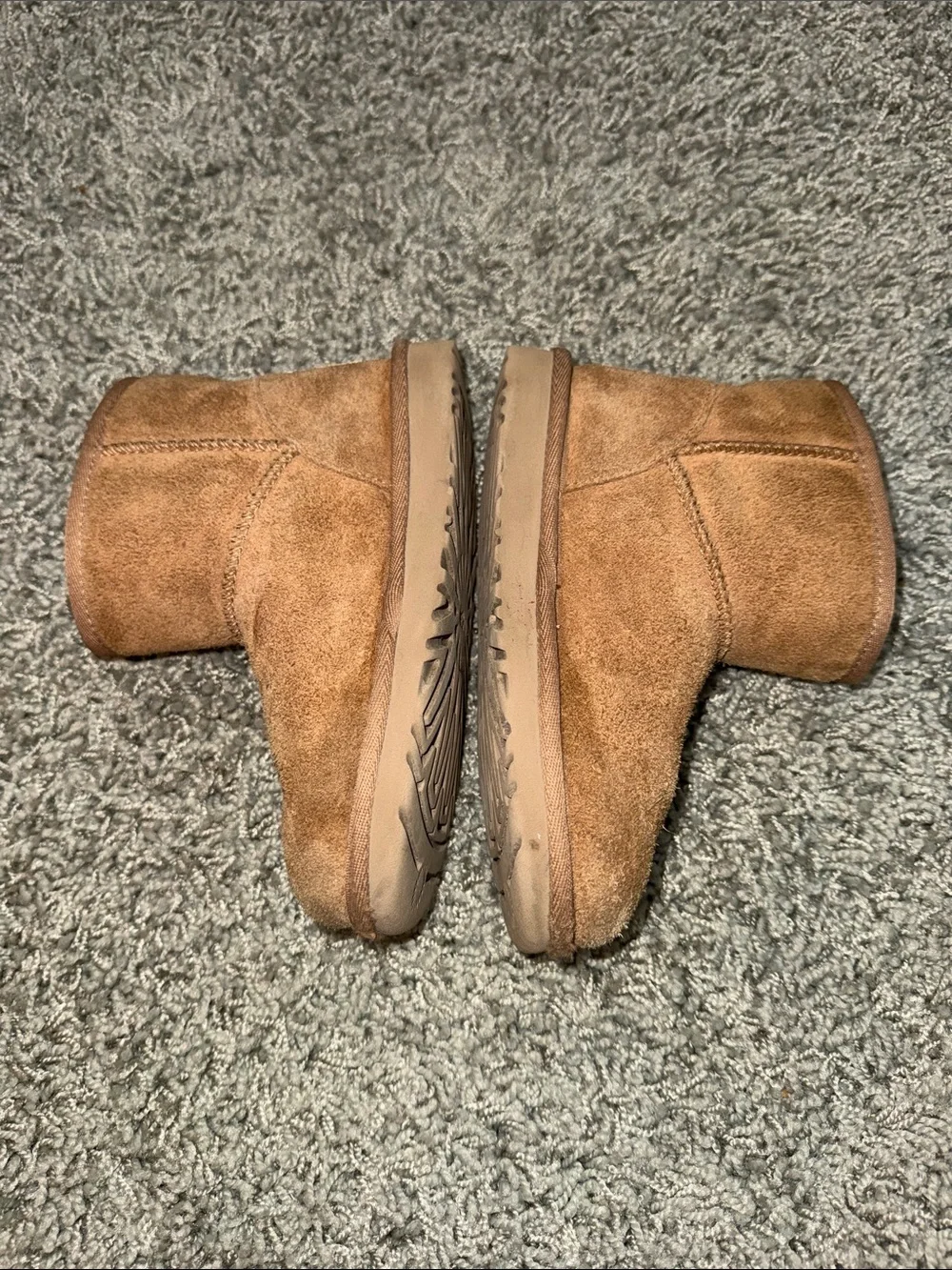 UGG girls sheepskin